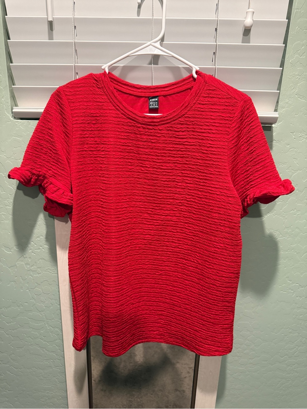SHEIN Red Textured Short Sleeve Ruffle Tee